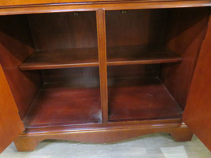 Thomasville Mahogany Server