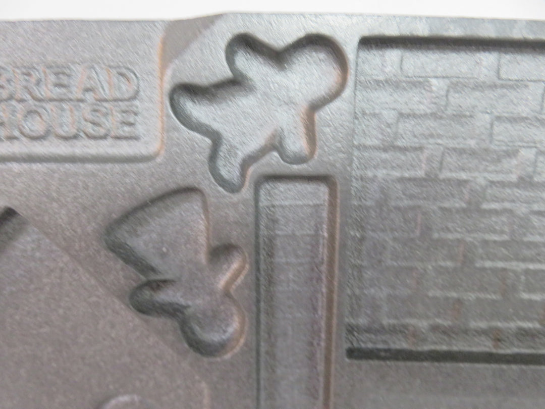Gingerbread House Baking Mold