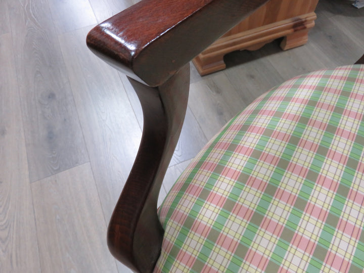 Oval Backed Arm Chair