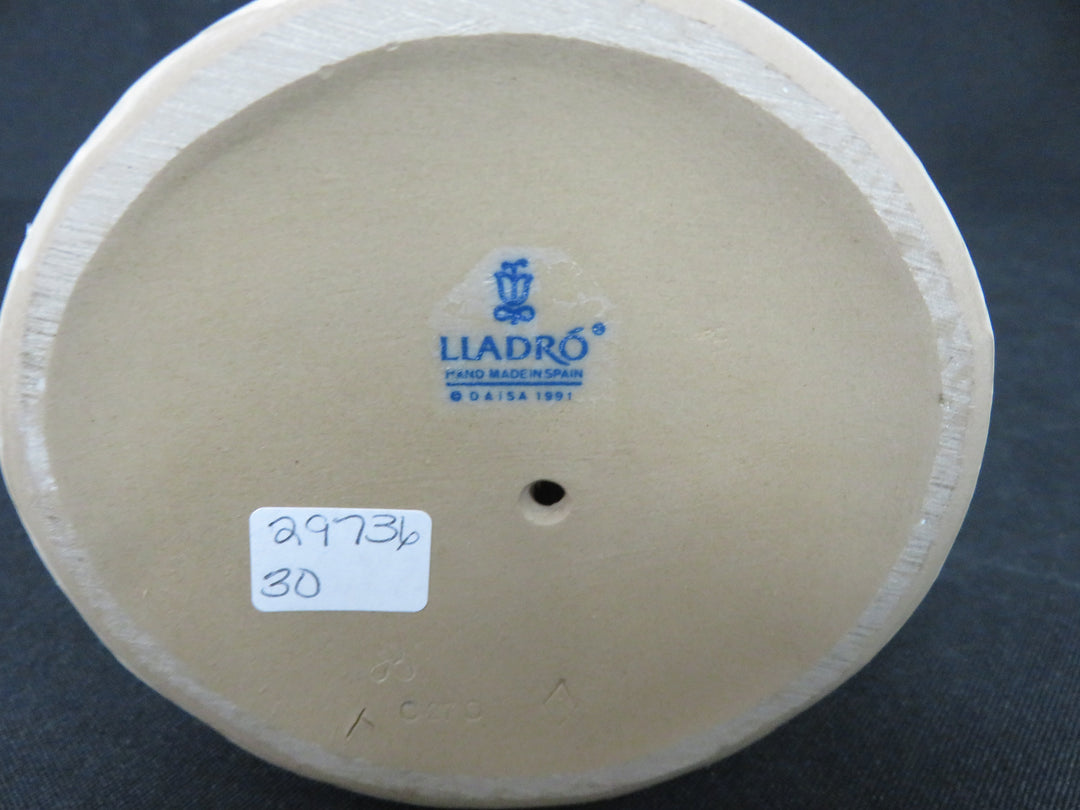 Lladró Gres Figurine