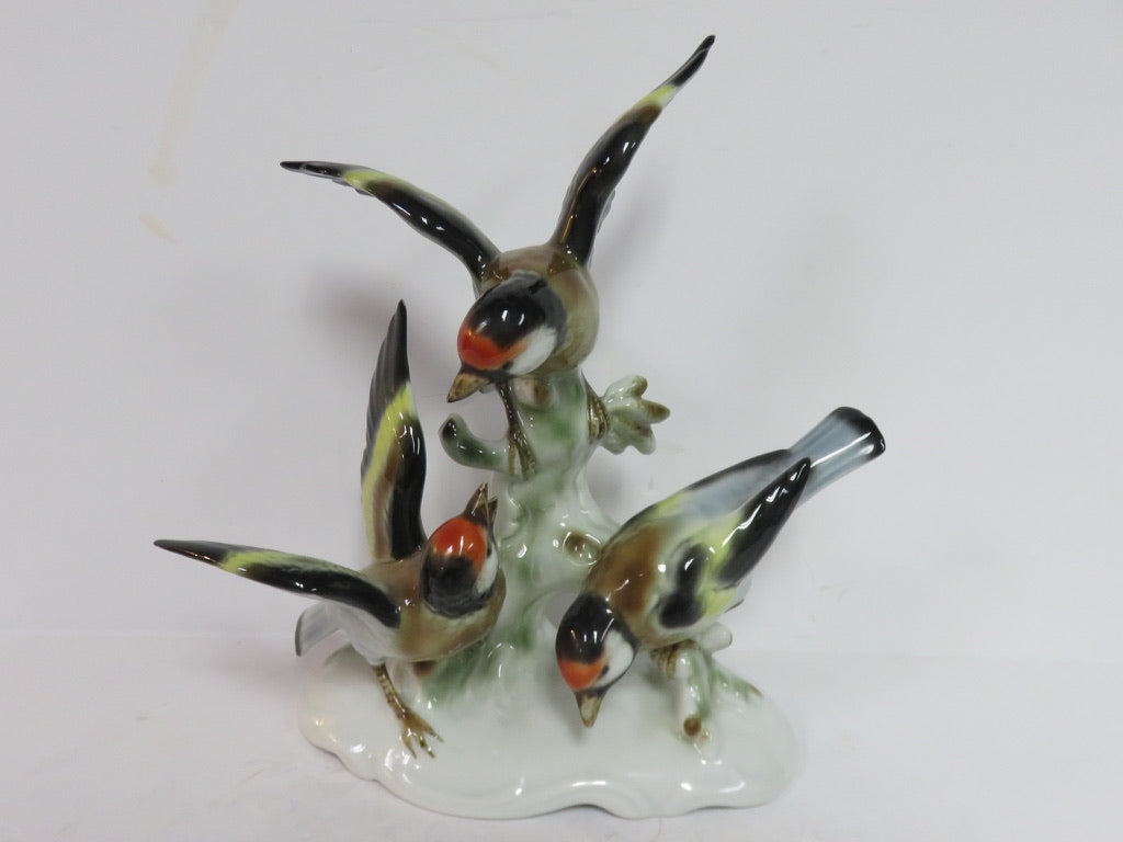 Gerold Porzellan Gold Finch Figurine