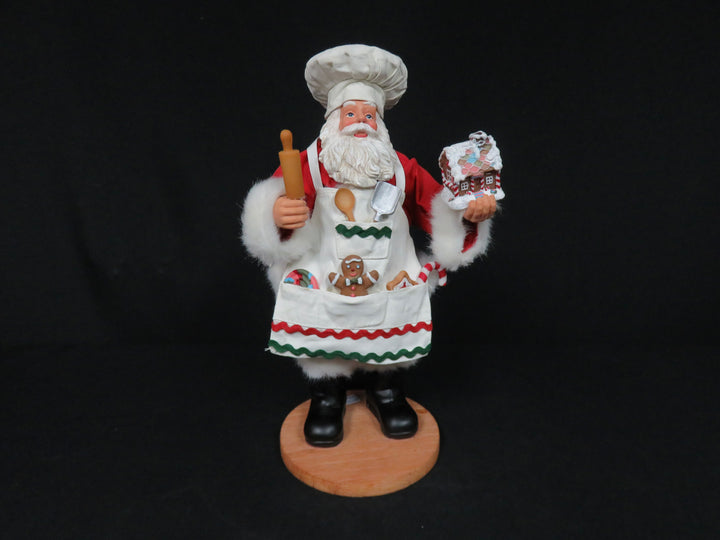 Clothtique Baking Santa