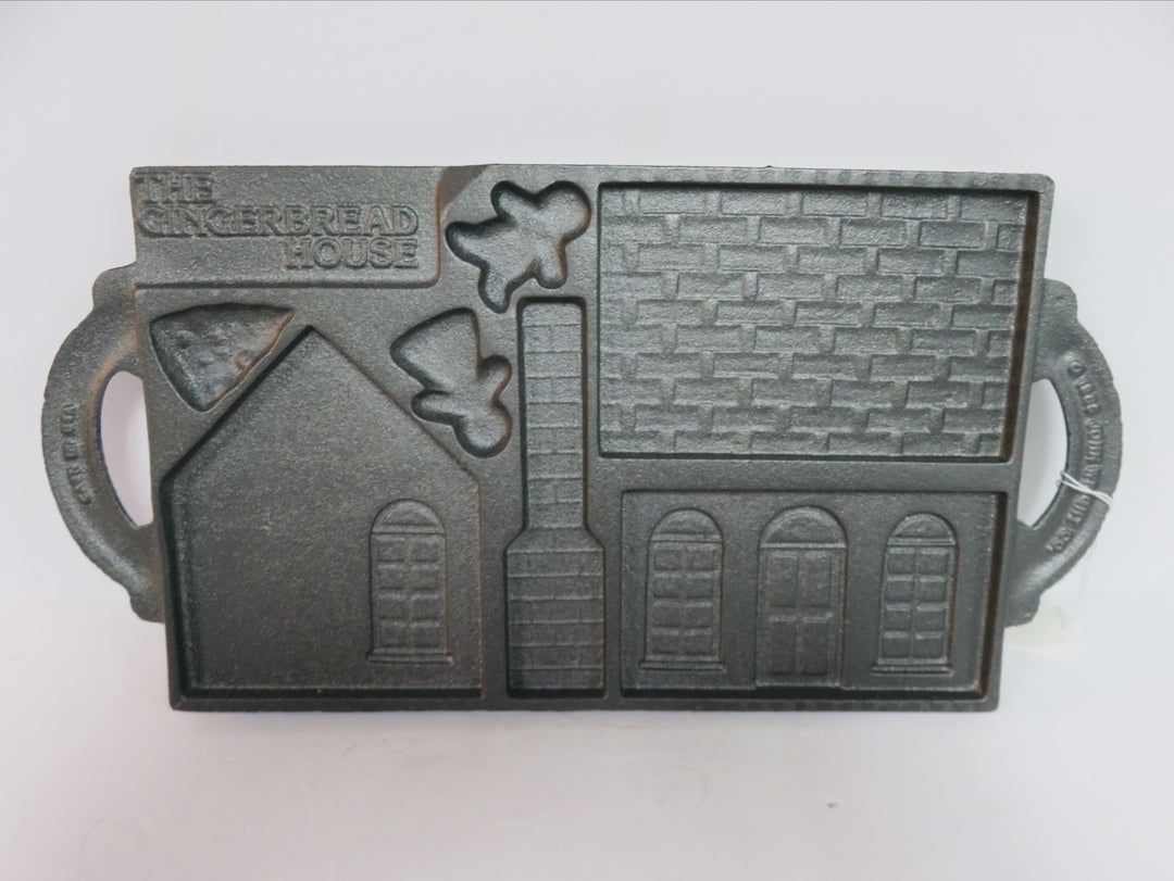 Gingerbread House Baking Mold