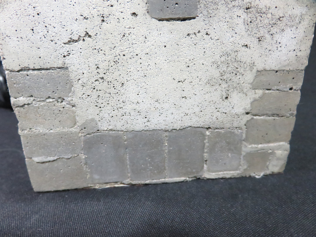 Contemporary Concrete Lamp
