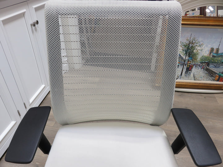 Steelcase Think V.2 Office Chair