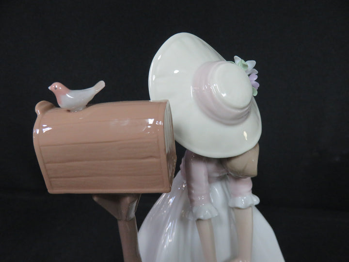 Lladró Figurine