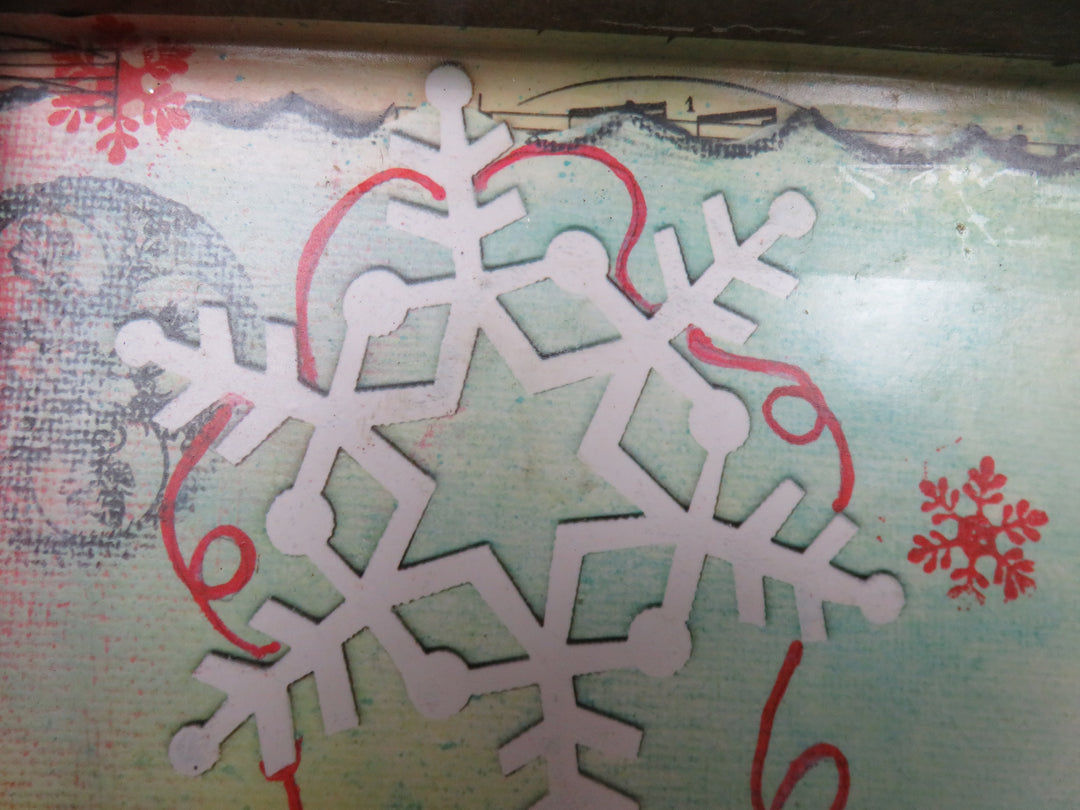 Metal Holiday Decor