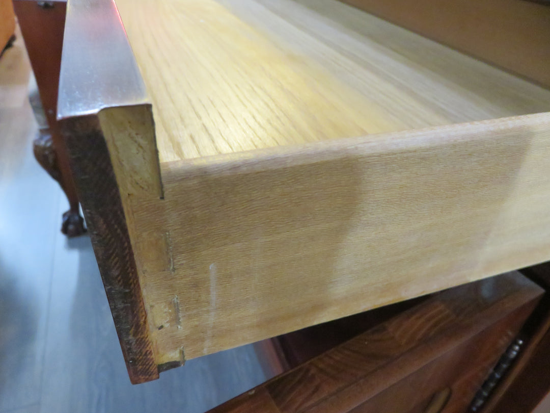Thomasville Mahogany Server