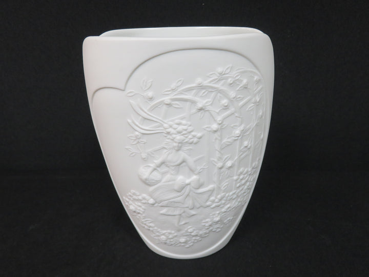 Kaiser Bisque Vase