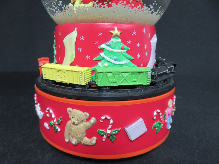 "Coca Cola" Santa Musical Snow Globe