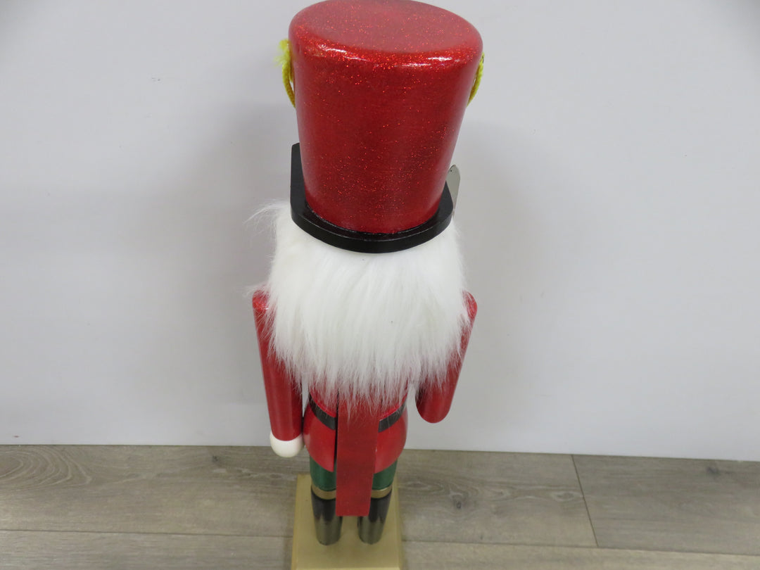 Large Sentry Nutcracker