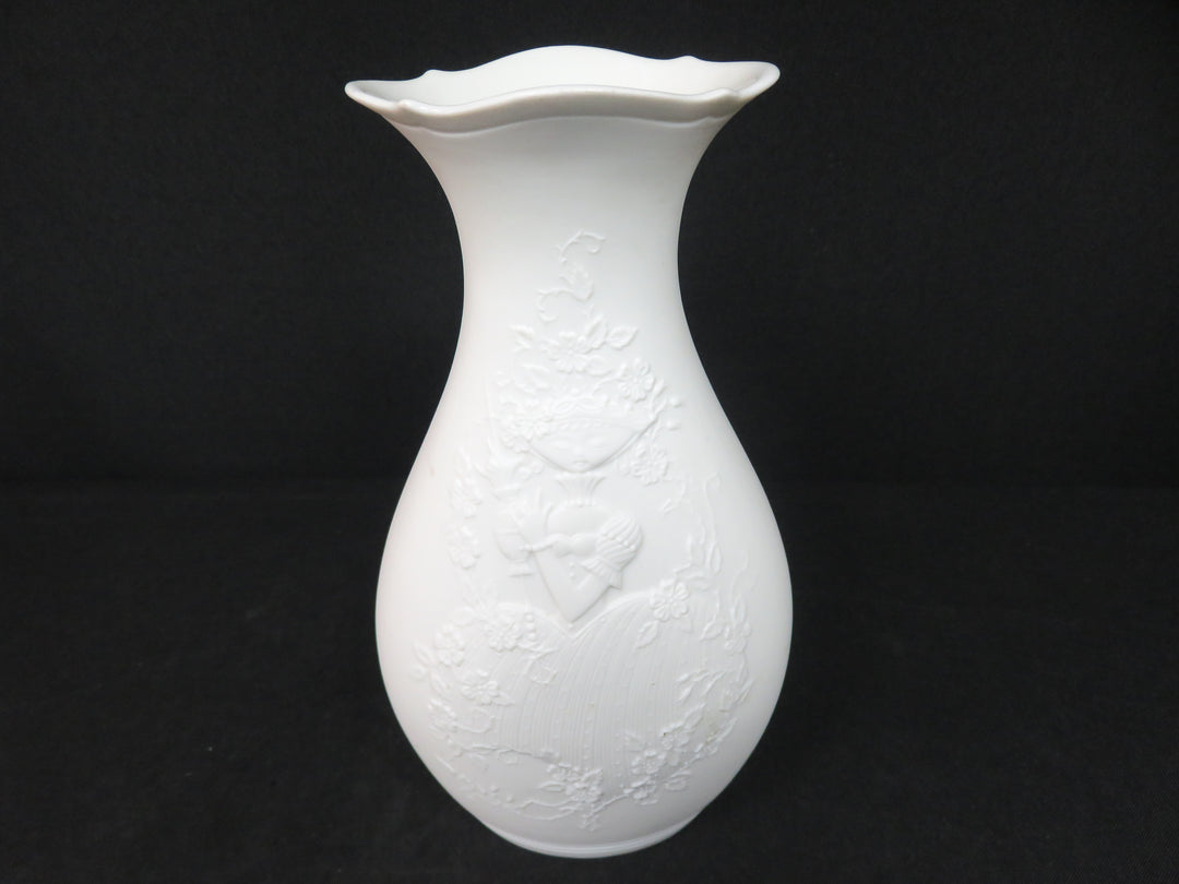 Kaiser Bisque Vase