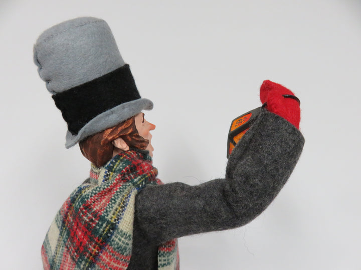 Simpich Christmas Caroler