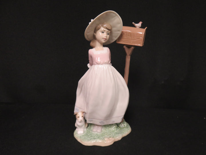 Lladró Figurine