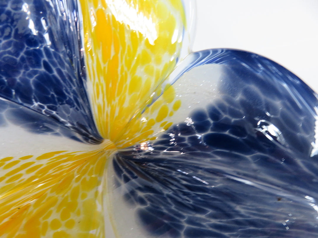Art Glass Flower