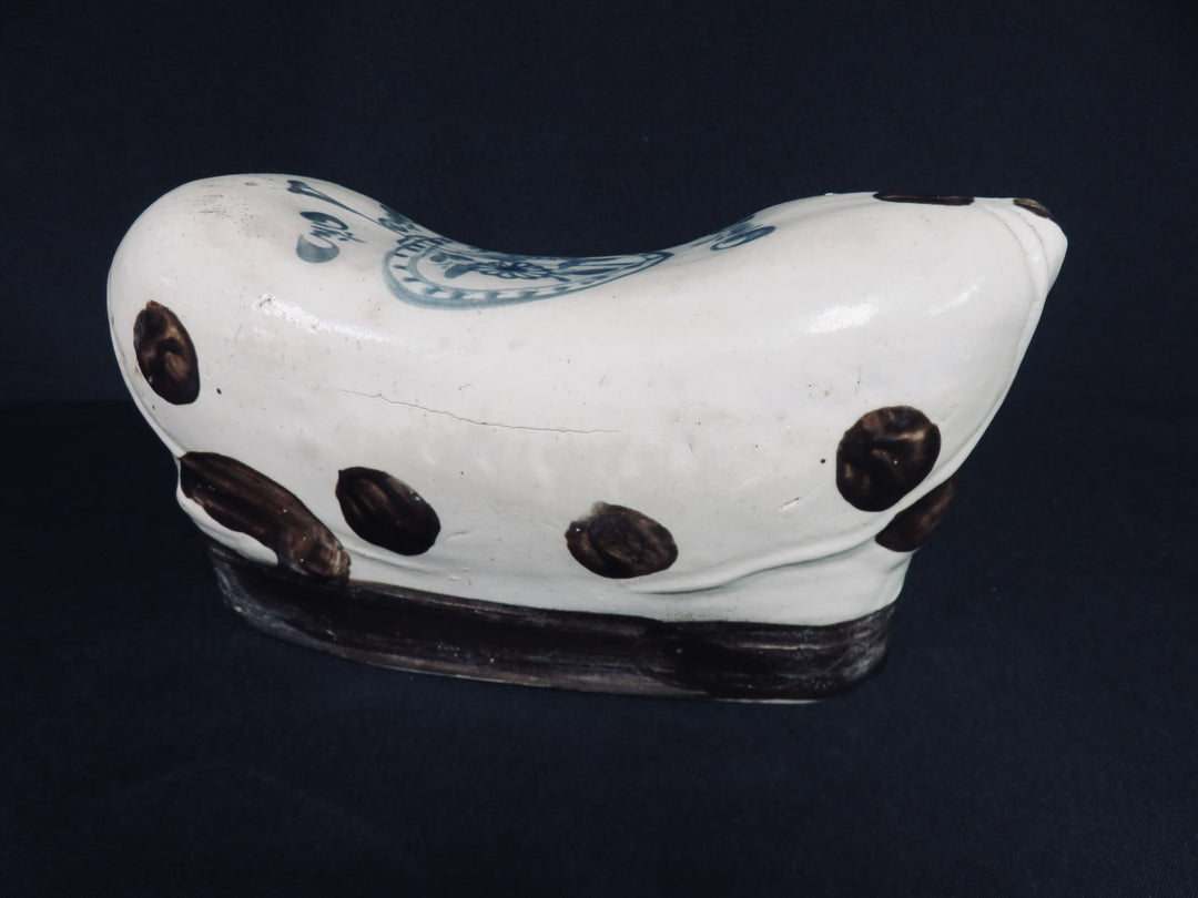 Vintage Cat "Pillow" Figurine