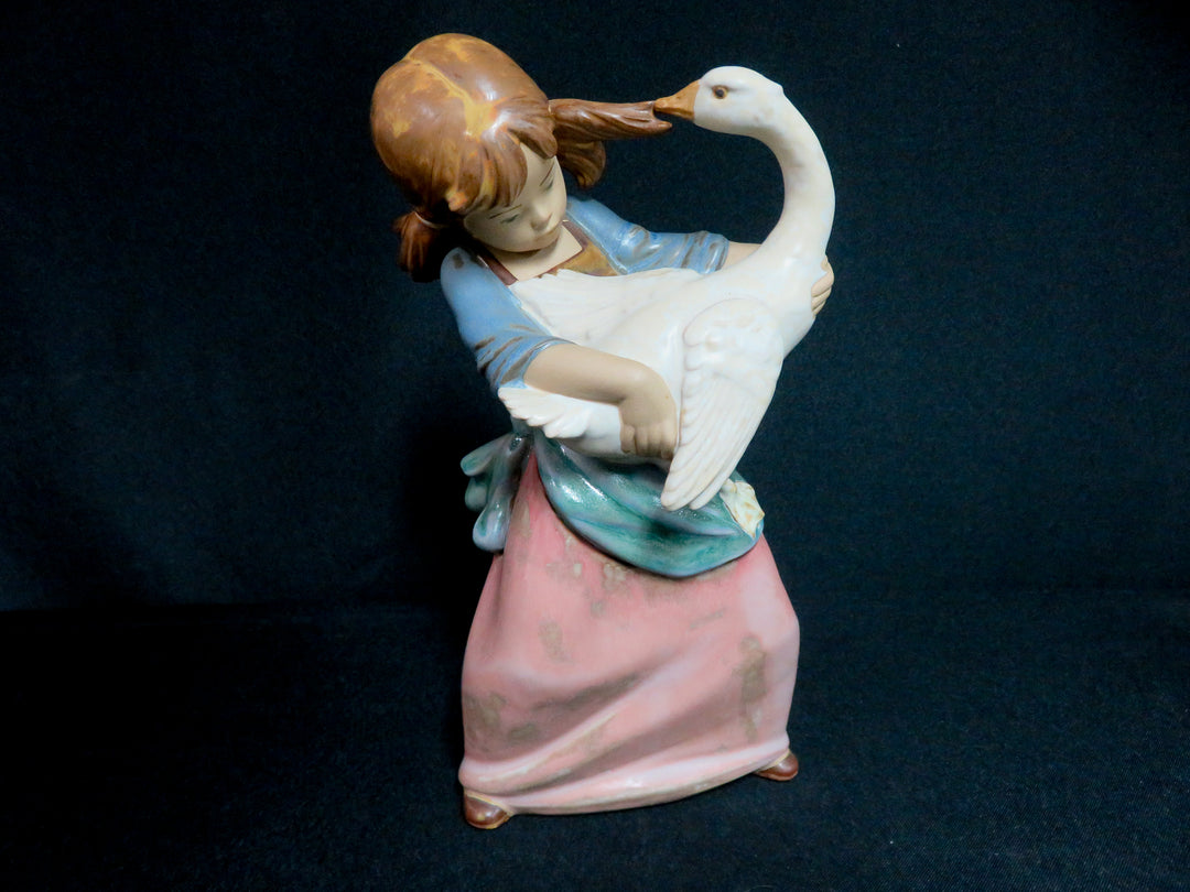 Lladró Gres Figurine