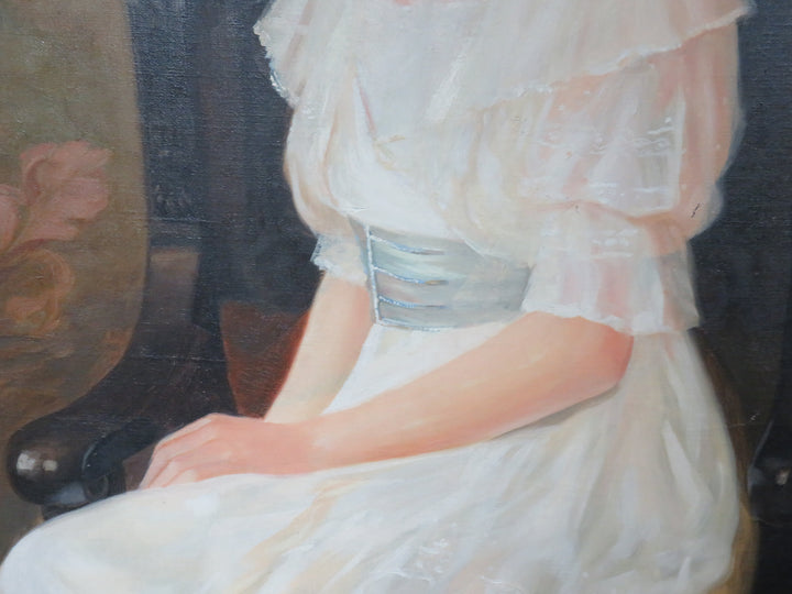1920s Portrait of Young Woman