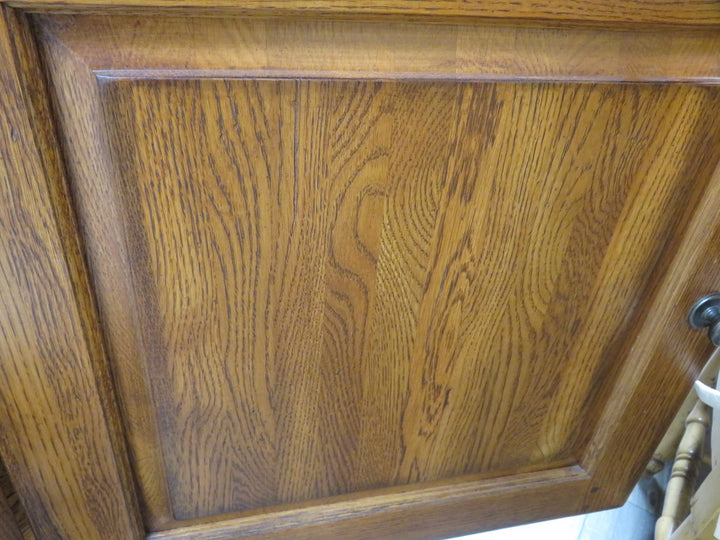 Bob Timberlake Lexington Oak Buffet Cabinet
