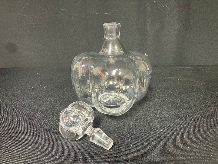 Petit Decanter and Glasses Set