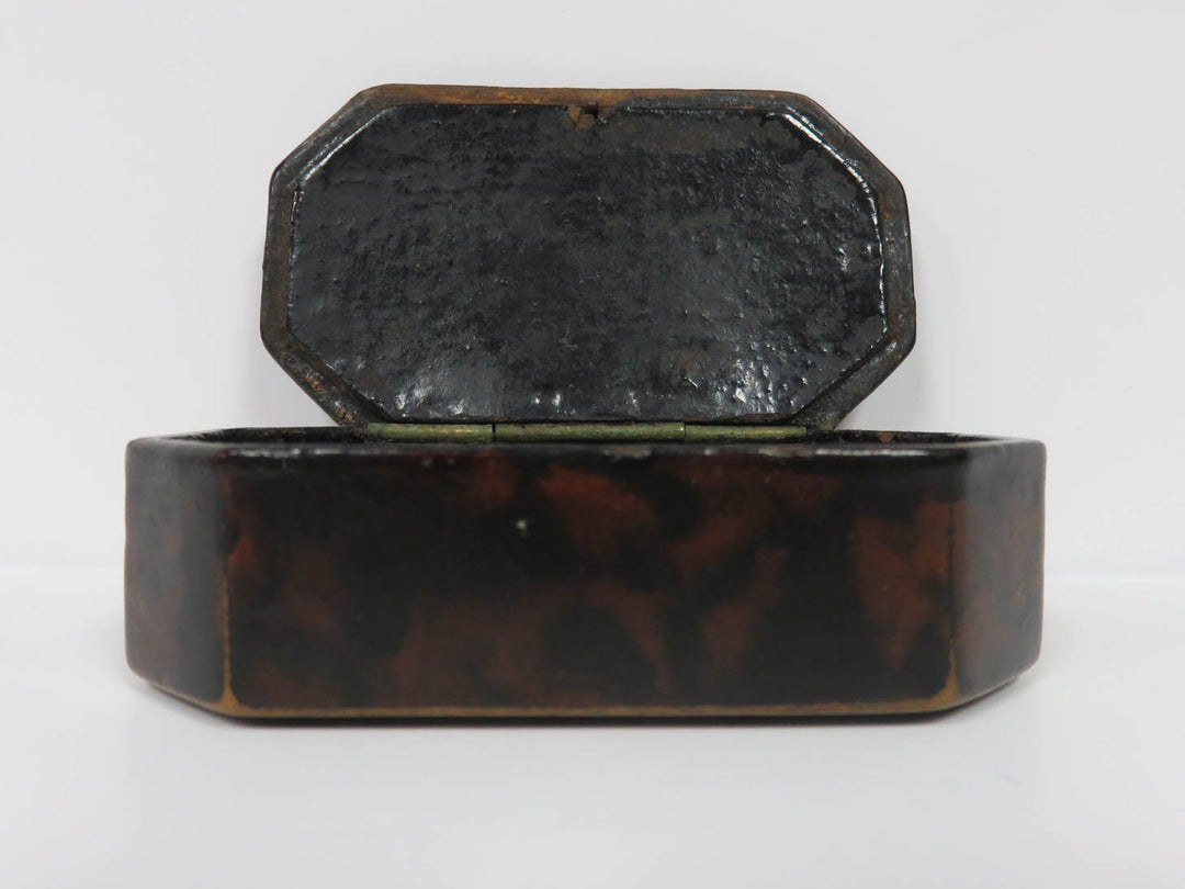Snuff Box