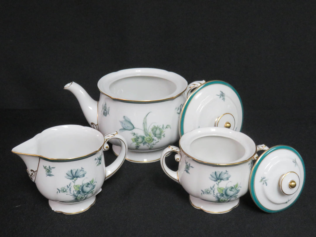 Royal Bayreuth China Set