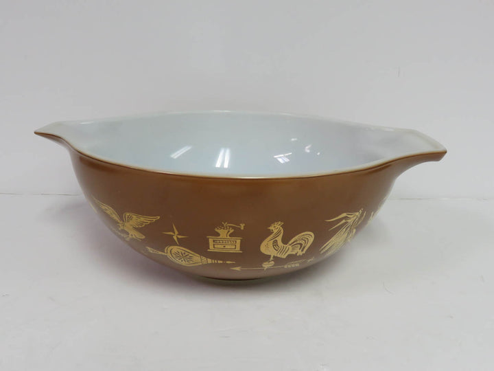 Pyrex Mixing Bowl