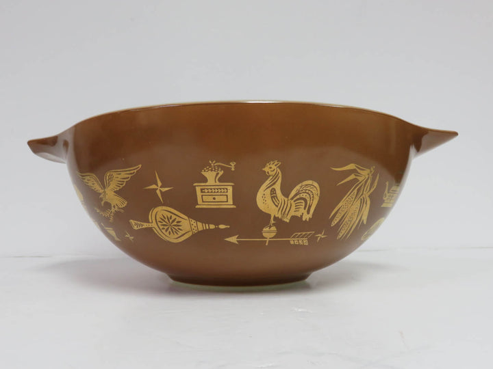 Pyrex Mixing Bowl