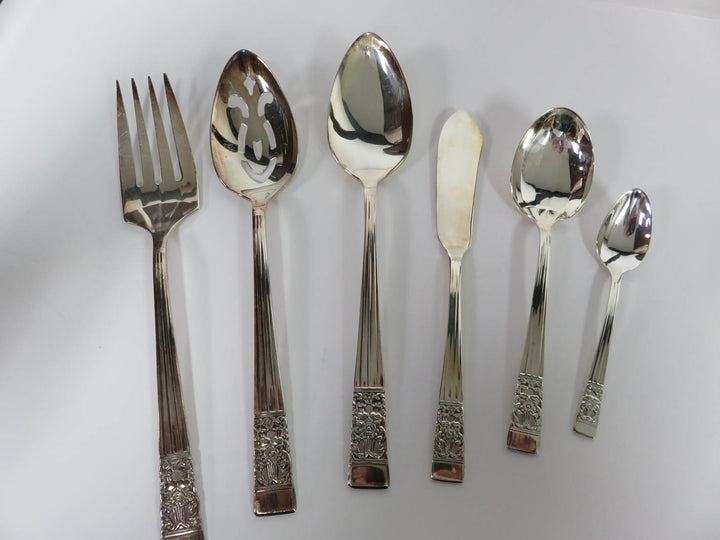 Oneida Flatware in Storage Box