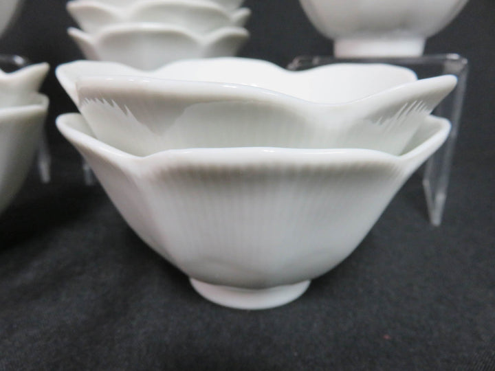 White Lotus Bowls
