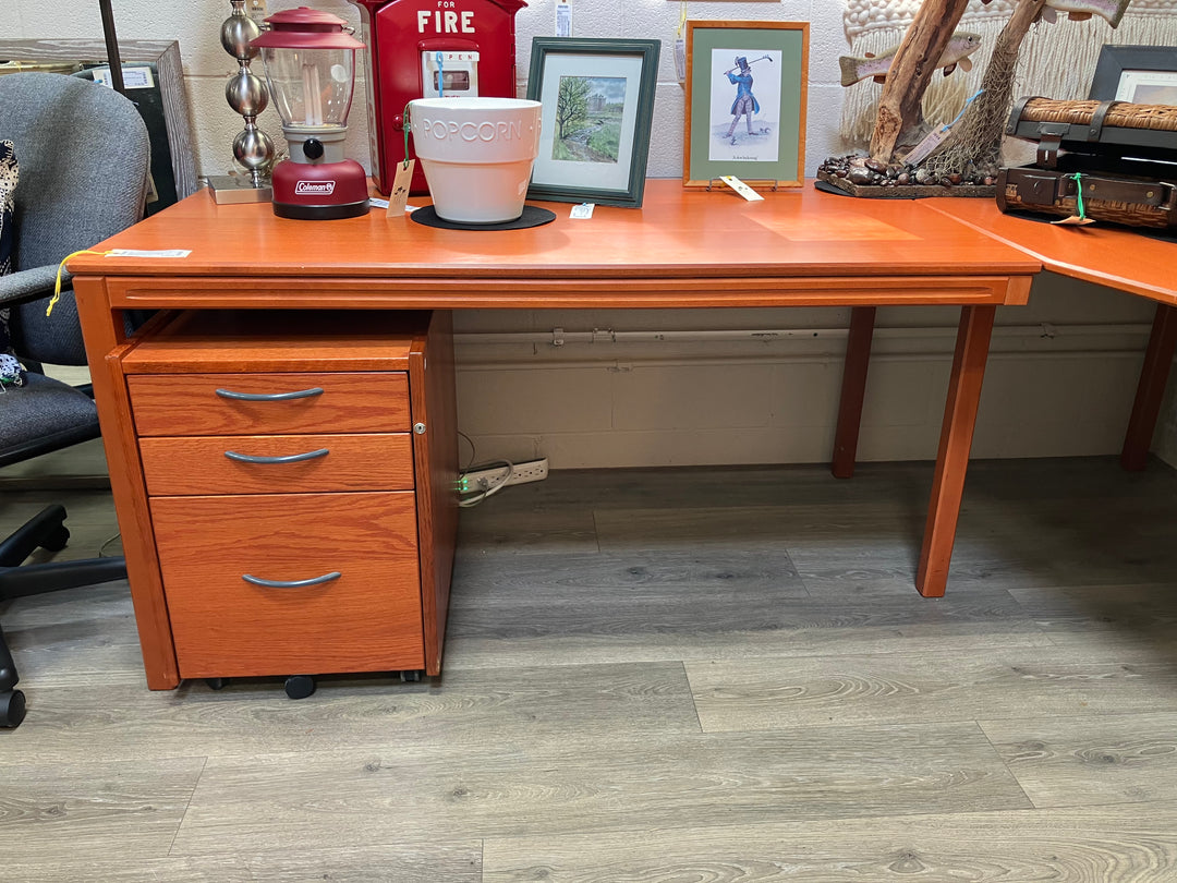 Wood-Look Laminate Desk/File Cabinet