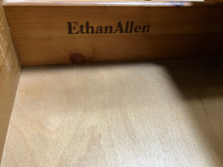 Ethan Allen Drop Leaf Table