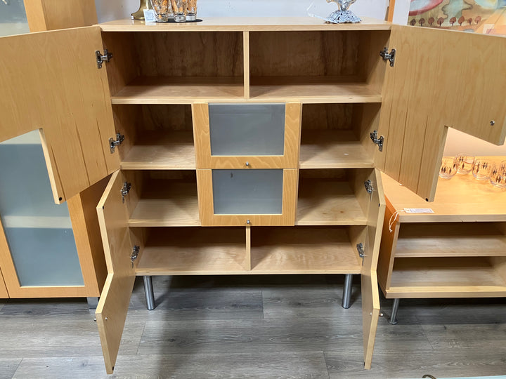 Contemporary Light Wood Chest