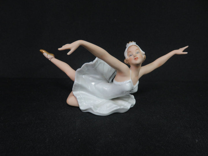 Wallendorf Ballerina Figurine