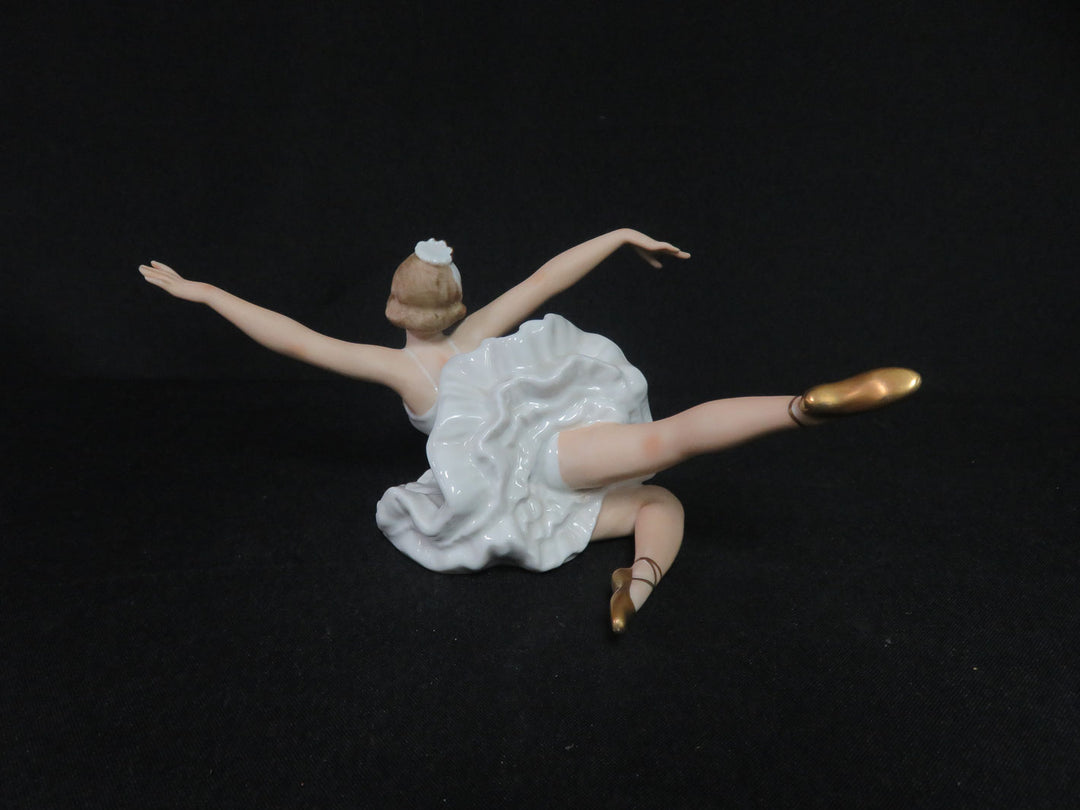 Wallendorf Ballerina Figurine
