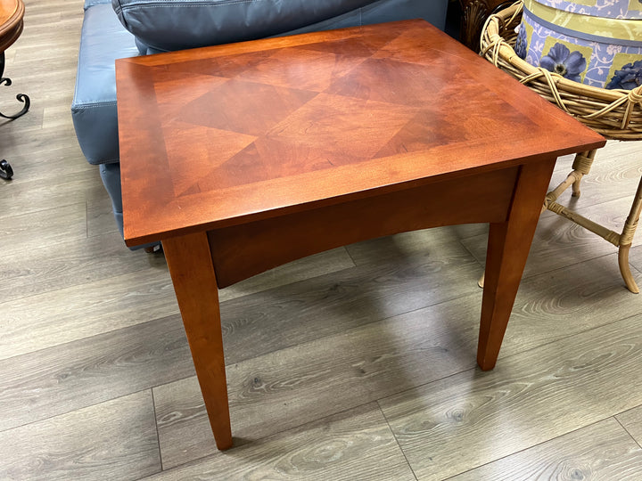 Diamond Pattern Top End Table