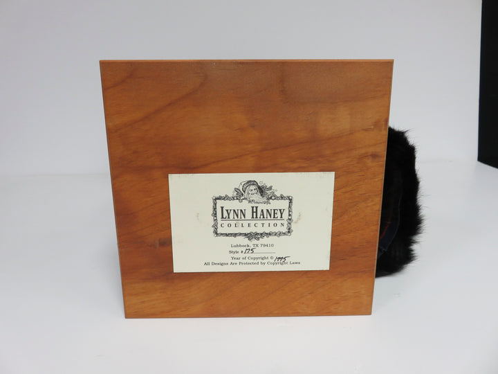 Lynn Haney Christmas Signed Santa