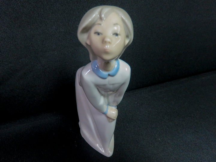 Lladró Girl Kissing Figurine