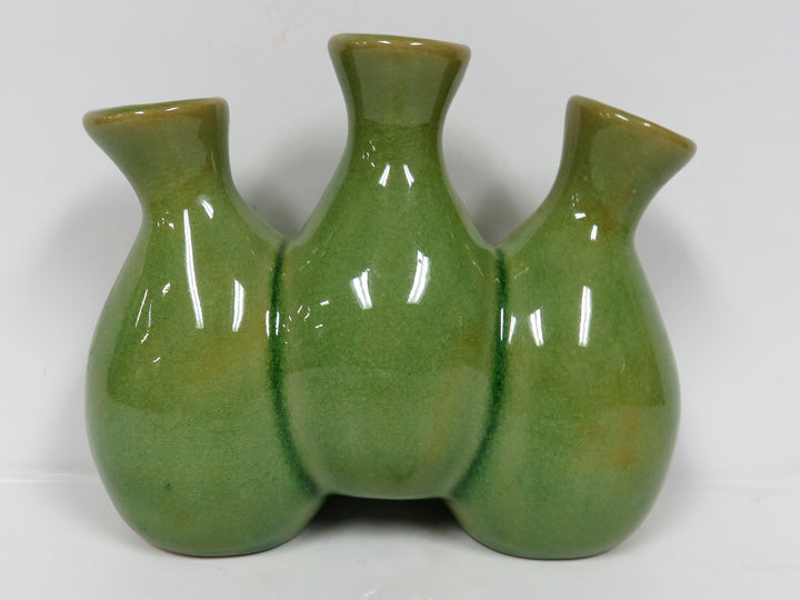 Connected Bud Vase Trio