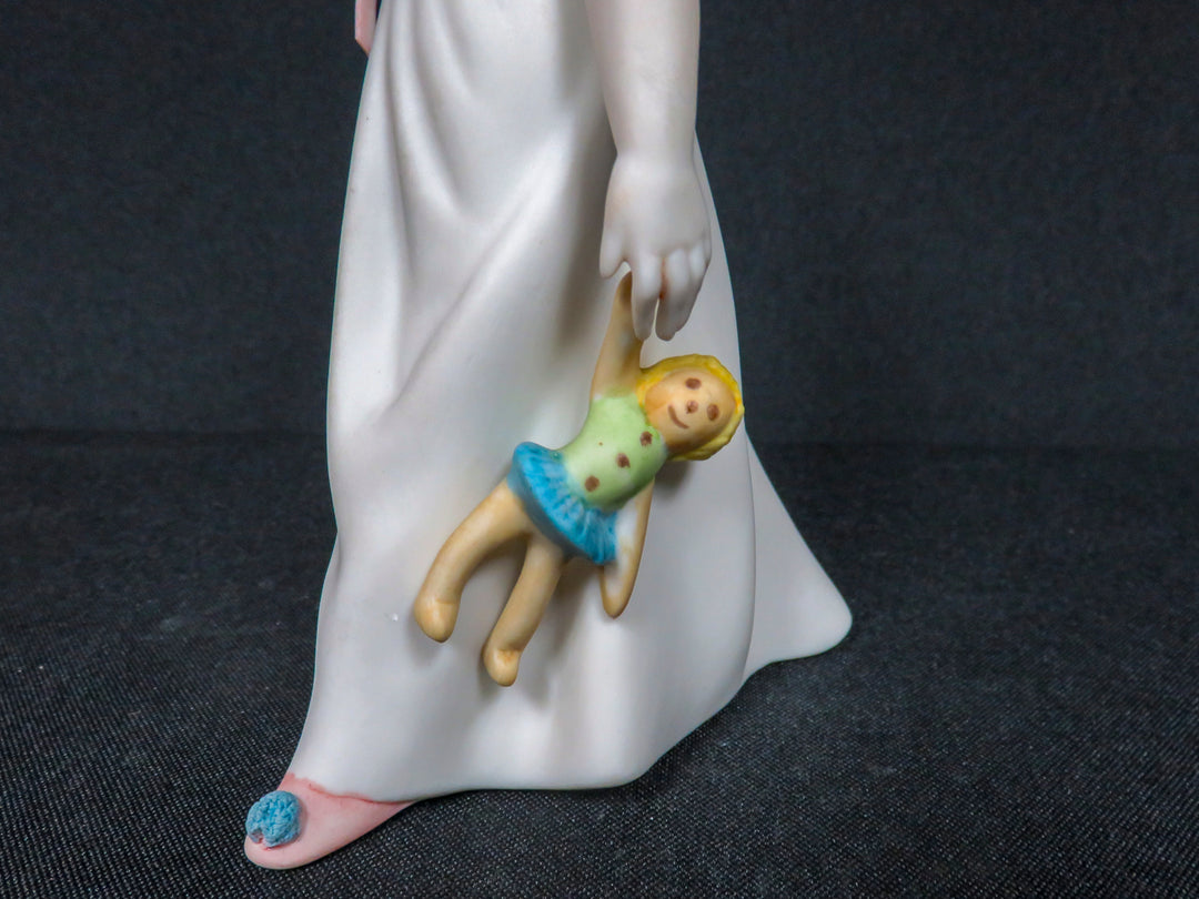 Cybris "Wendy" Figurine