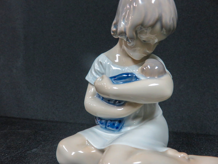 Royal Copenhagen Figurine