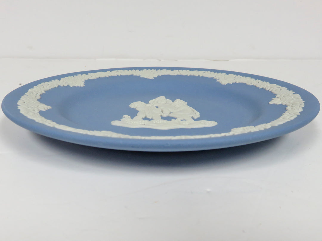 Wedgwood 3 Cherubs Plate