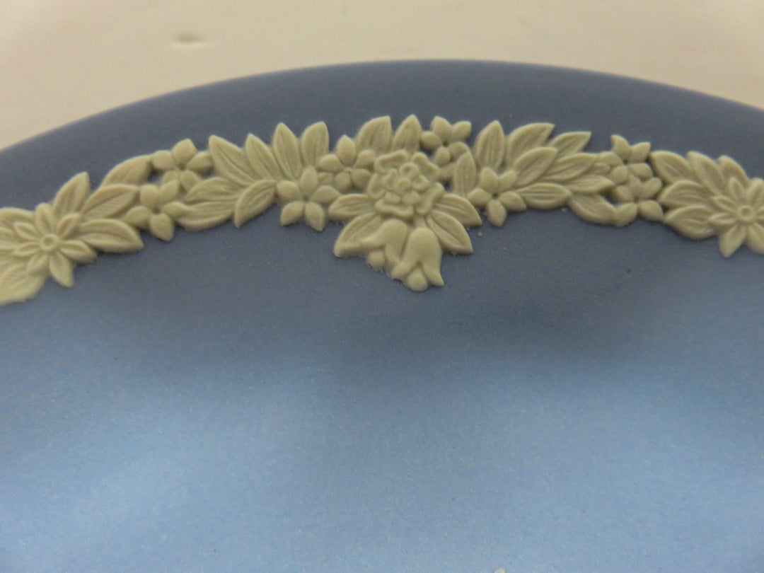 Wedgwood 3 Cherubs Plate