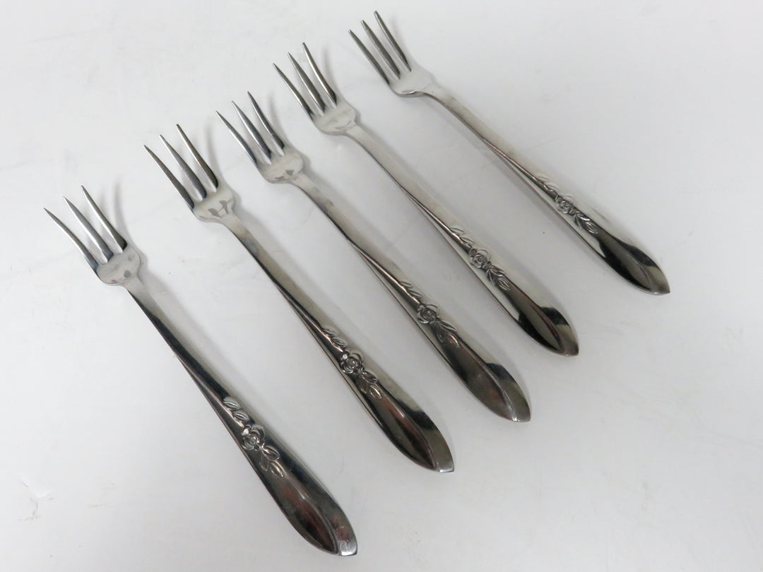 Community Flatware in Box