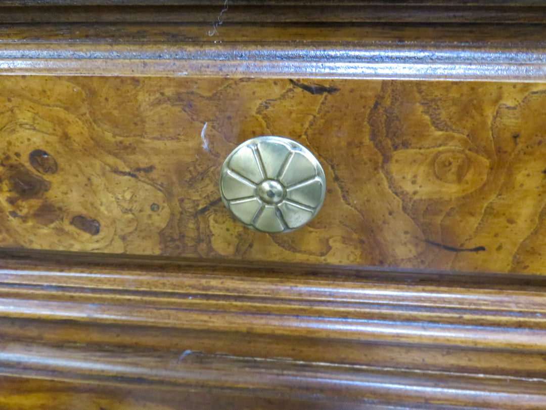 Huntley by Thomasville Server