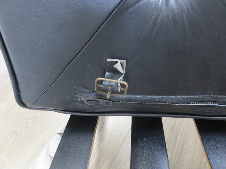 Vintage Black Leather Barcelona Chair