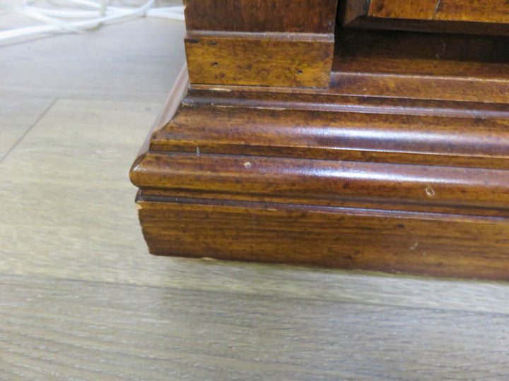 Huntley by Thomasville Server