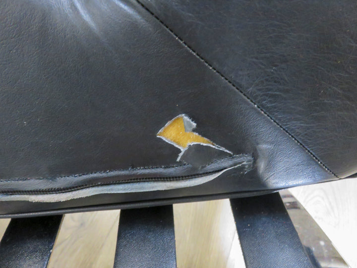 Vintage Black Leather Barcelona Chair