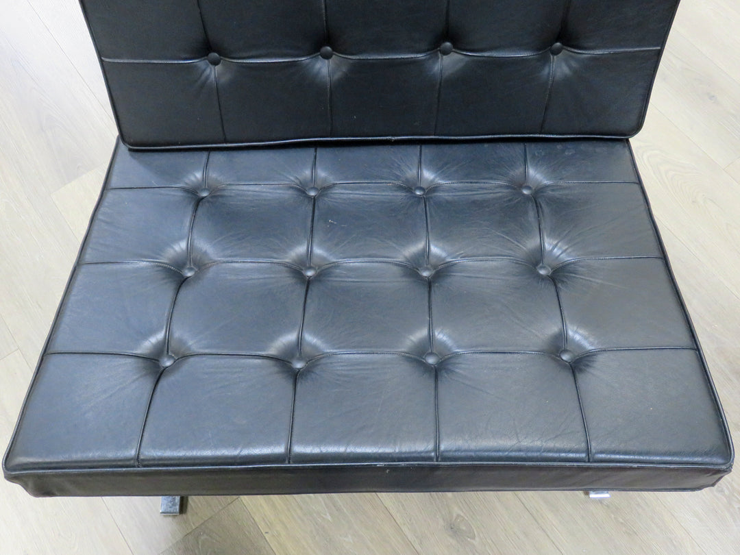 Vintage Black Leather Barcelona Chair