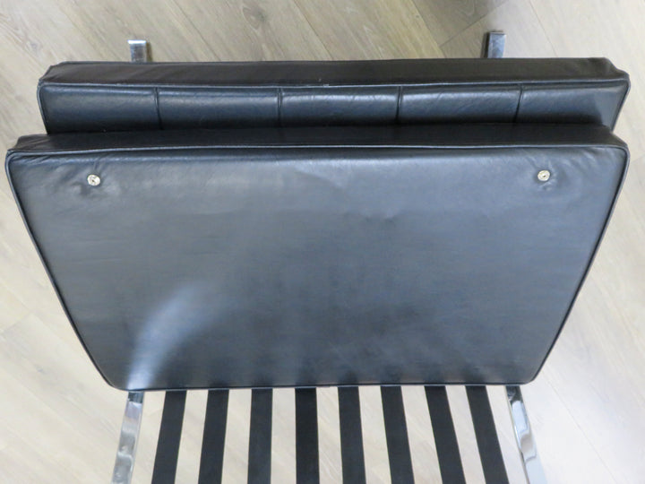 Vintage Black Leather Barcelona Chair